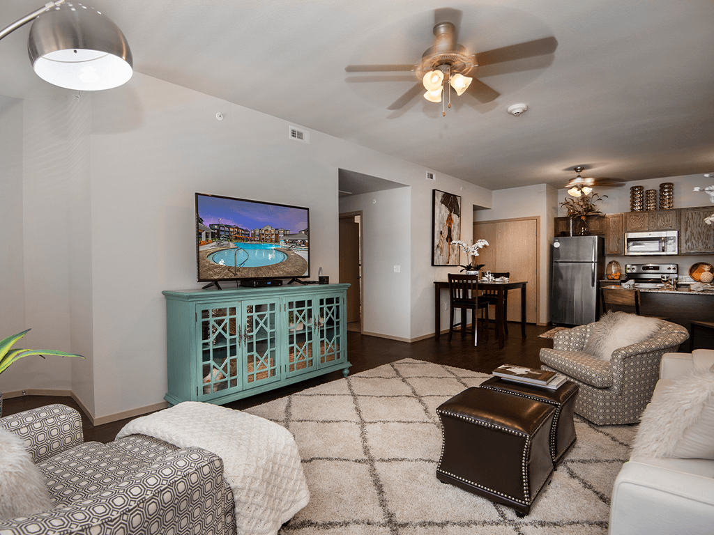 The Greens At Auburn II Apartments, 4315 Golf Club Drive 7901, Auburn